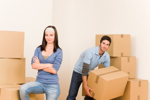 Local Northwood moving service helping with a home relocation